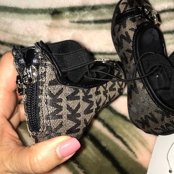 🚫sold❌MK NYX style baby girl size 6 new - Picture 2 of 3